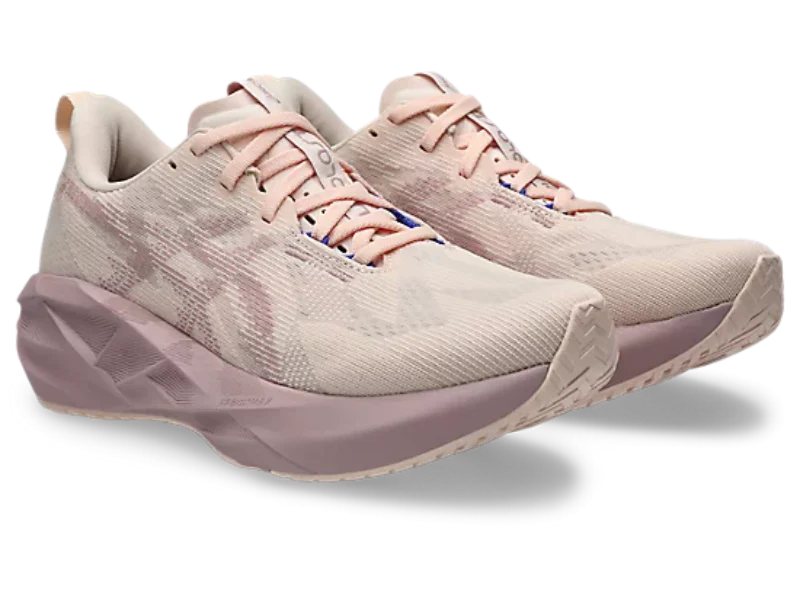 Asics Novablast 5 Chaussures Course (femme)