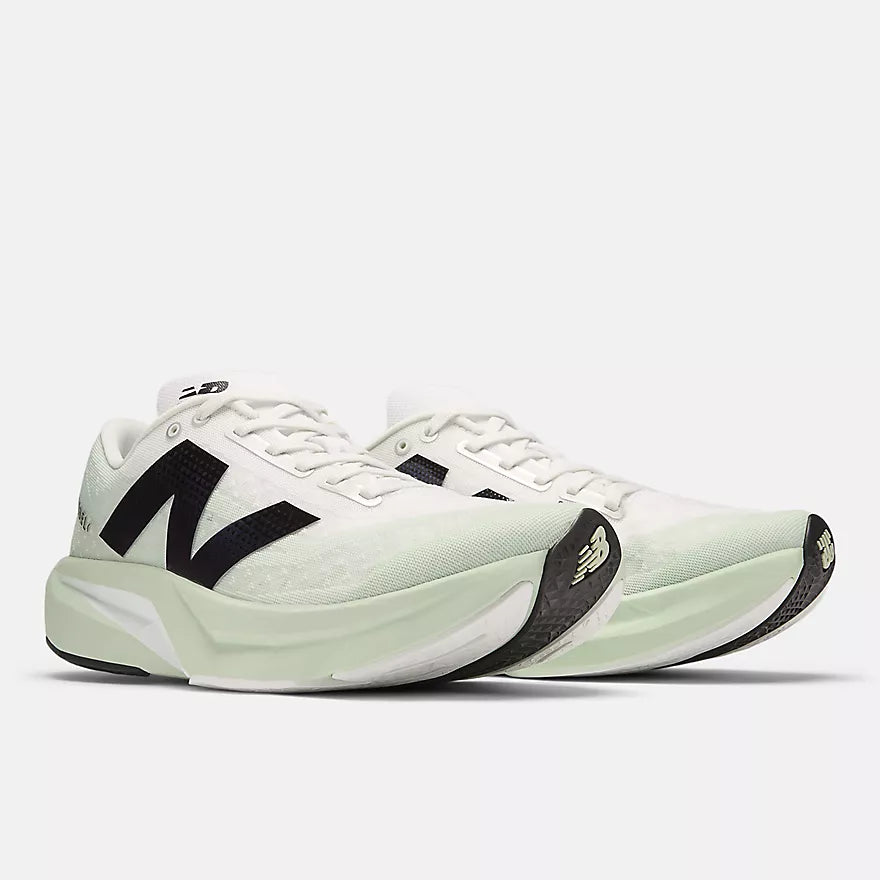 New Balance Fuelcell Rebel V4 Chaussures Course (homme)